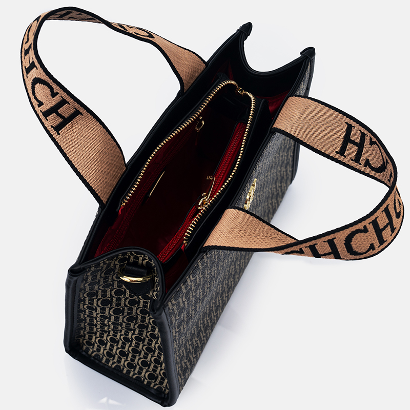 CH Women's Bags Metal Logo Cas - огляд і ціна Luxury Bags No Logo