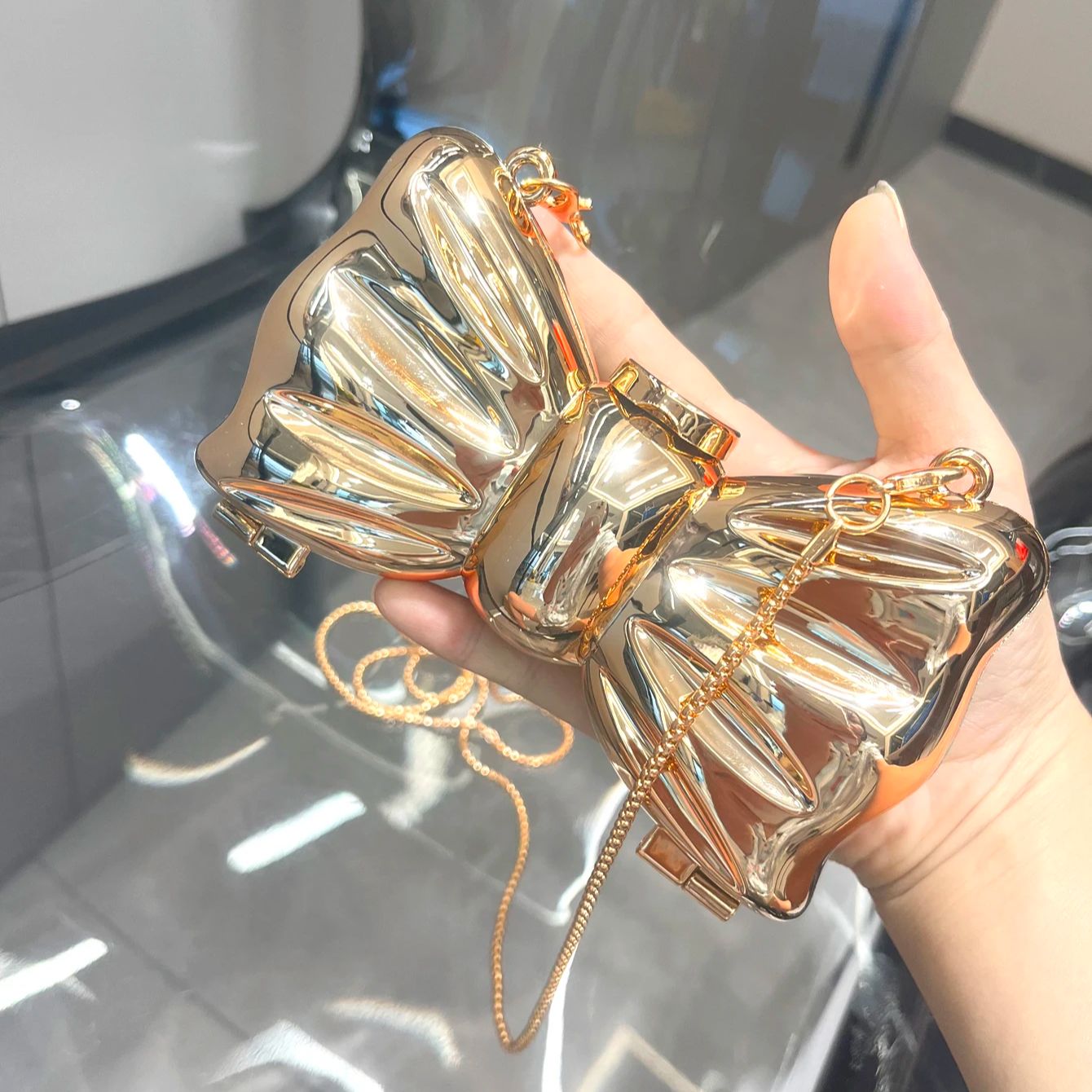 Golden Evening bag  Purses and - огляд і ціна Luxury Bags Made