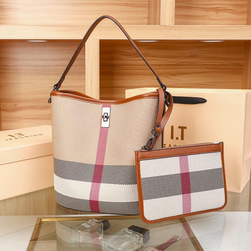 Affordable Luxury Women Handba - огляд і ціна Luxury Bags Affordable
