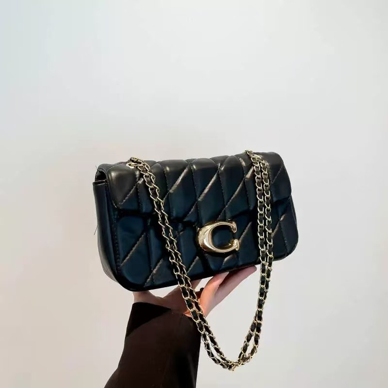 Luxury Women's Crossbody Bag P - огляд і ціна Luxury Bags For Sale