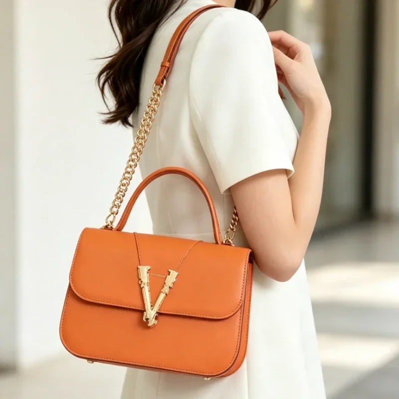 Popular Women's Shoulder Bag M - огляд і ціна Luxury Bags For Sale