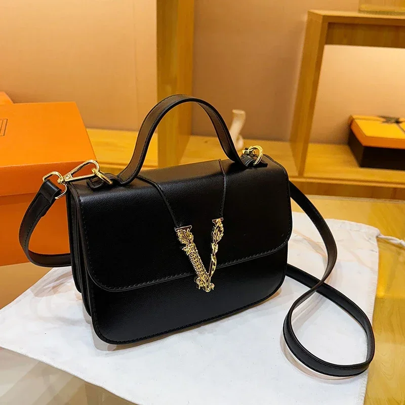 Popular Women's Shoulder Bag M - огляд і ціна Luxury Bags For Sale